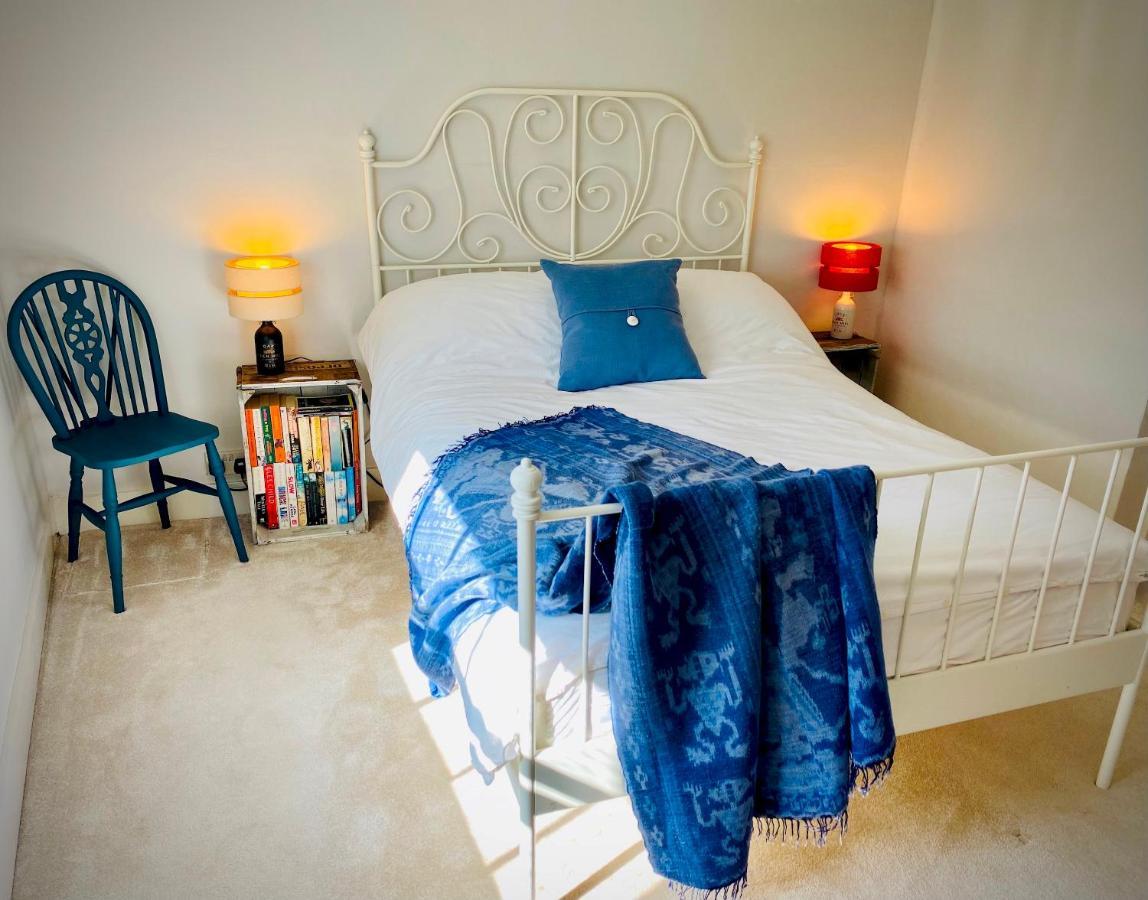 Pass The Keys Superbly Located Handsome Georgian Townhouse شروزبري المظهر الخارجي الصورة