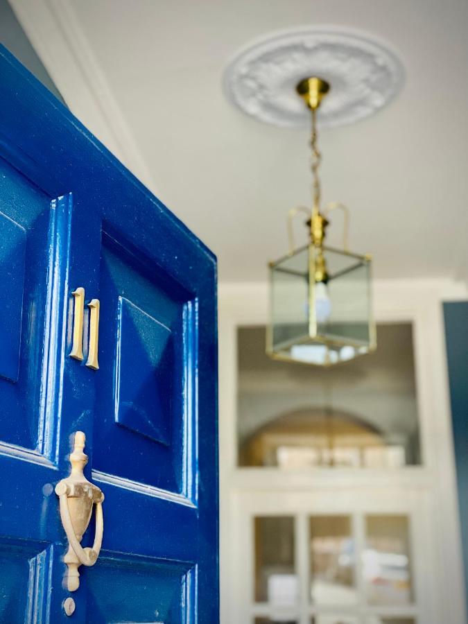 Pass The Keys Superbly Located Handsome Georgian Townhouse شروزبري المظهر الخارجي الصورة