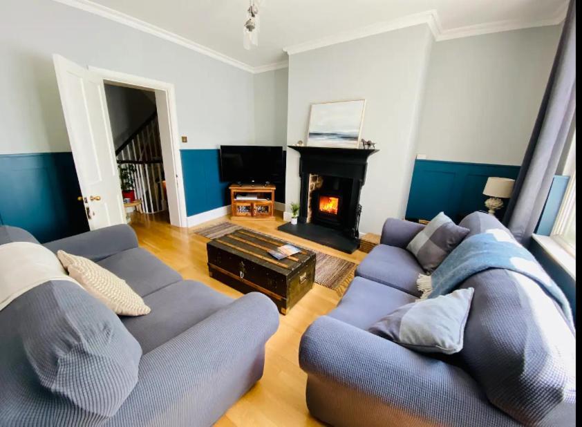 Pass The Keys Superbly Located Handsome Georgian Townhouse شروزبري المظهر الخارجي الصورة